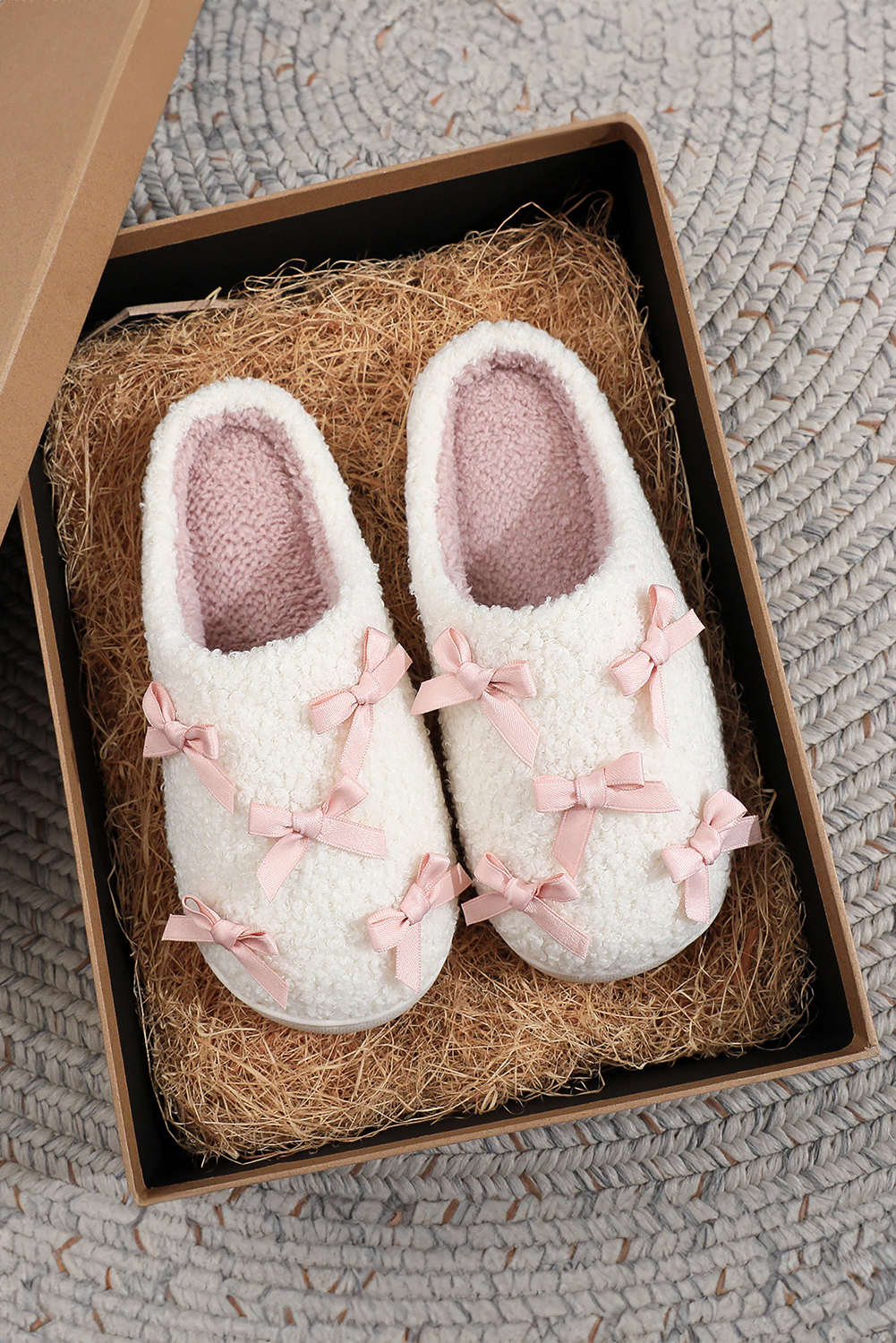 White Ribbed Bow Decor Plush House Slipper - loveforevers