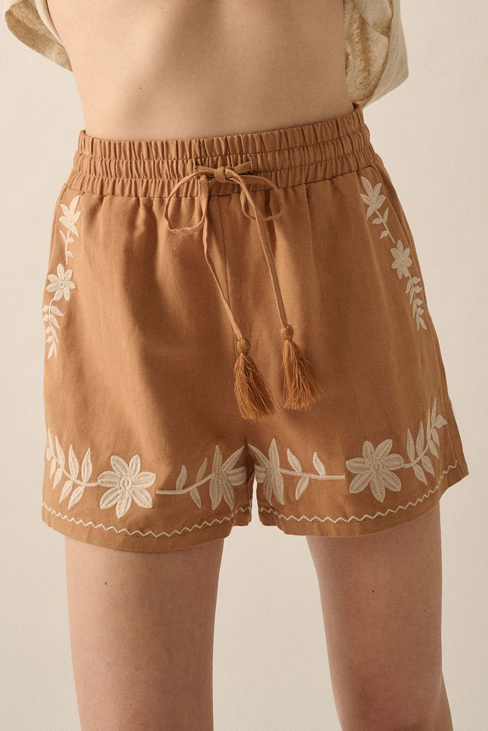 Khaki Embroidered Boho Tasseled Drawstring Elastic Waistband Casual shorts - loveforevers