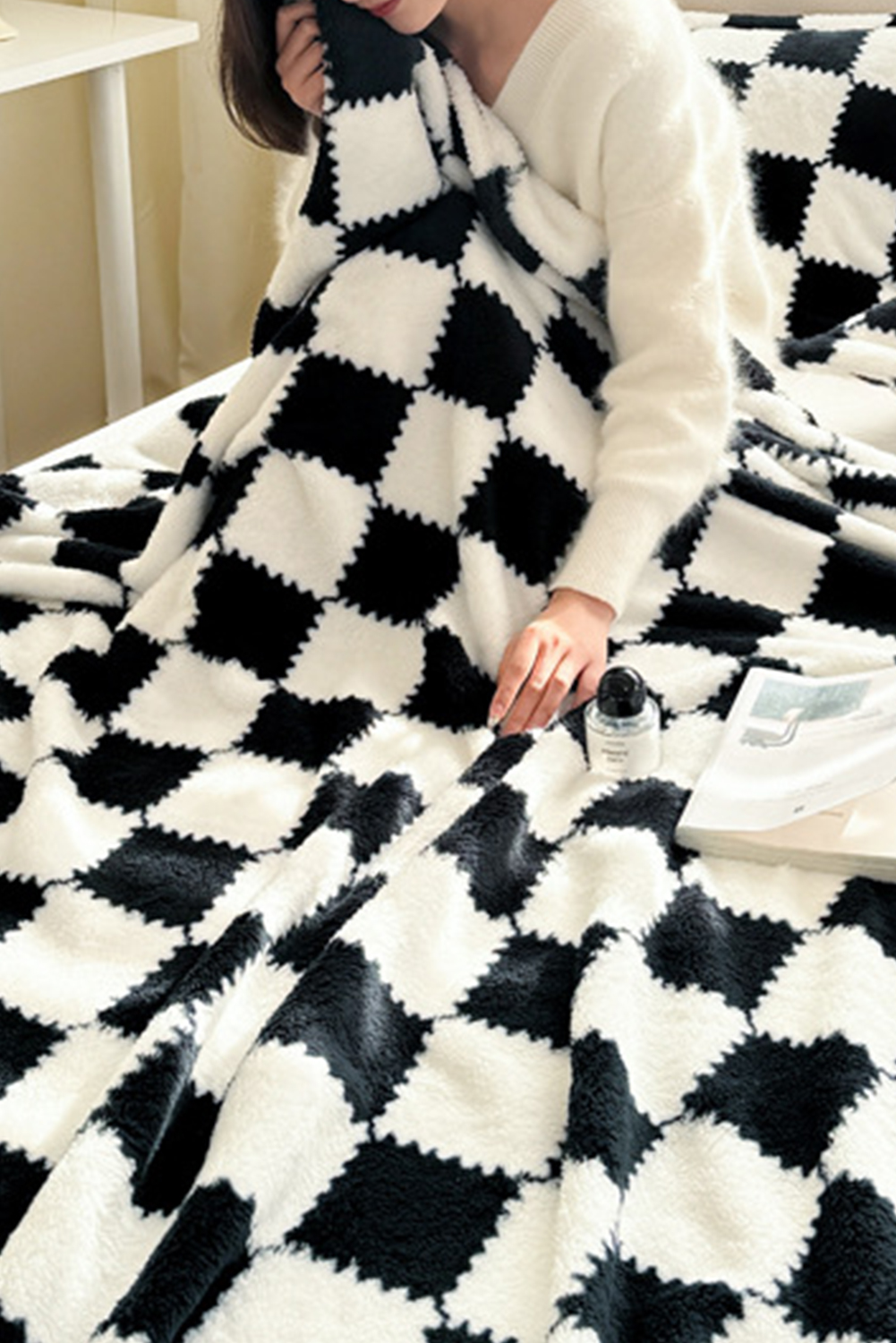 Pink Checkered Soft Plush Large Blanket - loveforevers