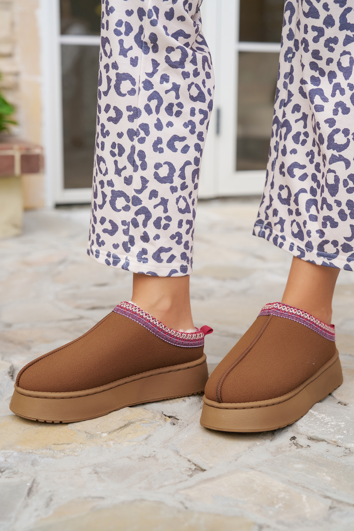 Chestnut Contrast Print Suede Plush Lined Snow Boots - loveforevers