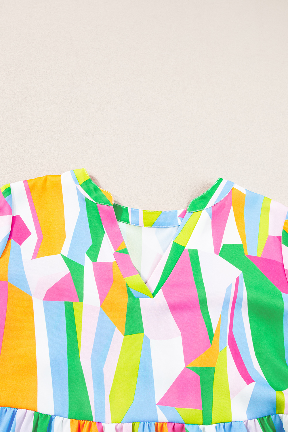 Green Abstract Print Ruffled Sleeve V Neck Dress - loveforevers