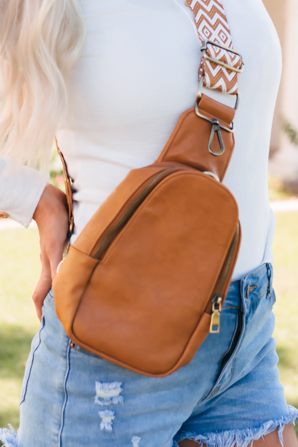 Brown Faux Leather Zipped Crossbody Chest Bag - loveforevers