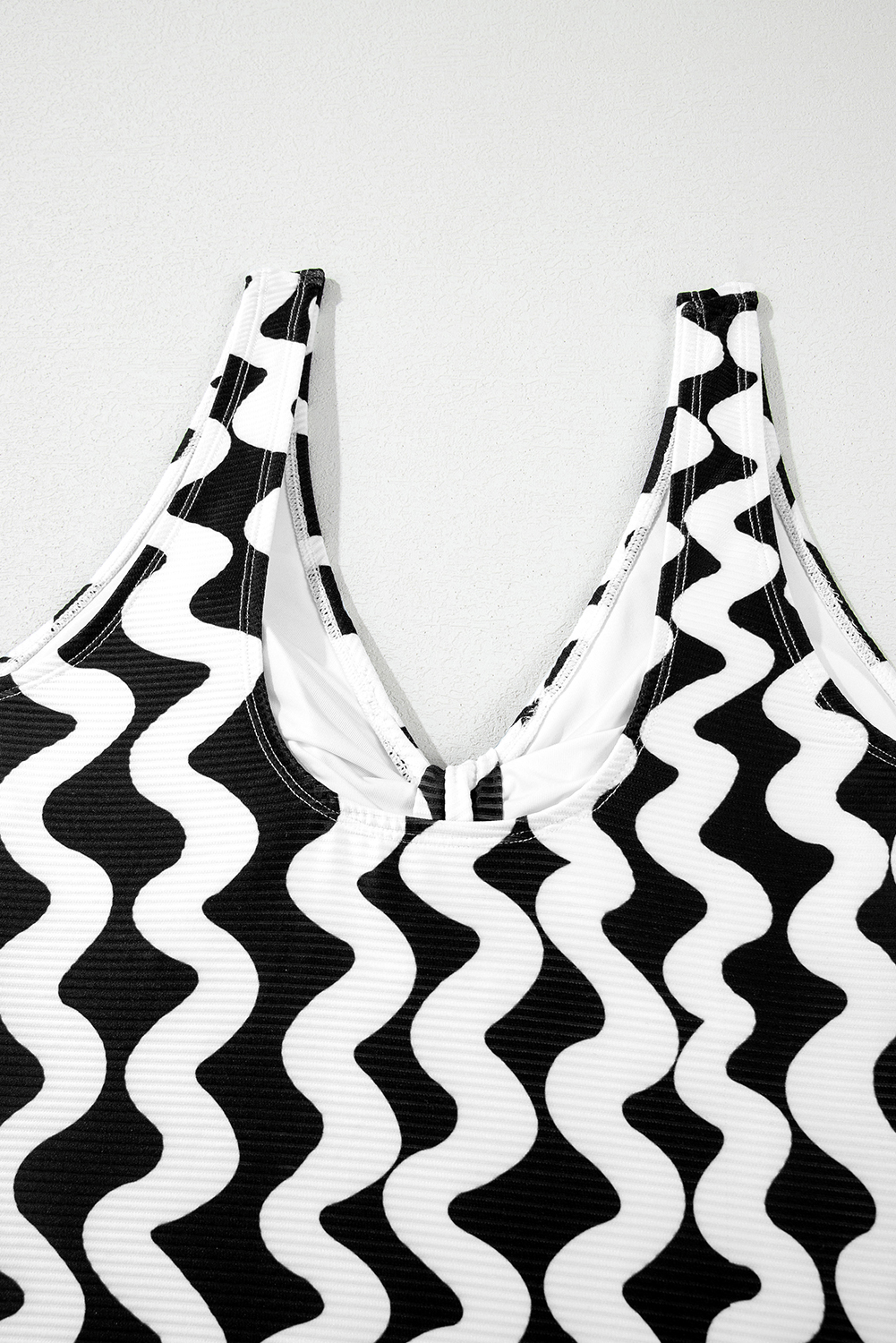 Black Stripe Bowknot Ricrac Print V Neck Low Back Cut One Piece Swimsuit - loveforevers