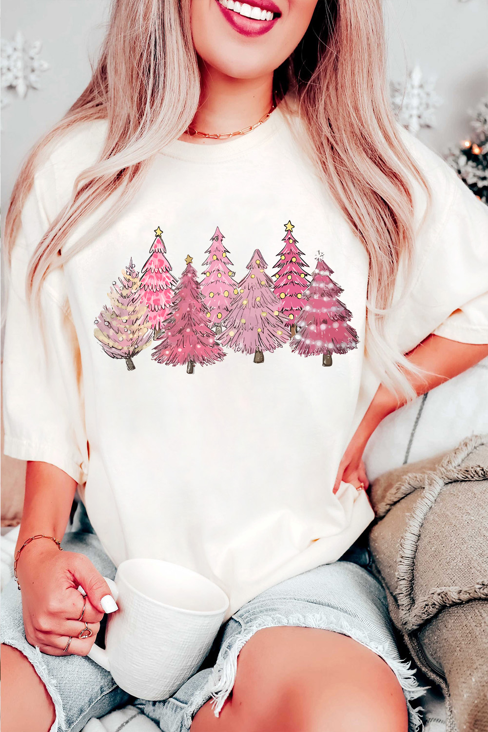 White Lighting Christmas Trees Fashion Graphic Tee - loveforevers