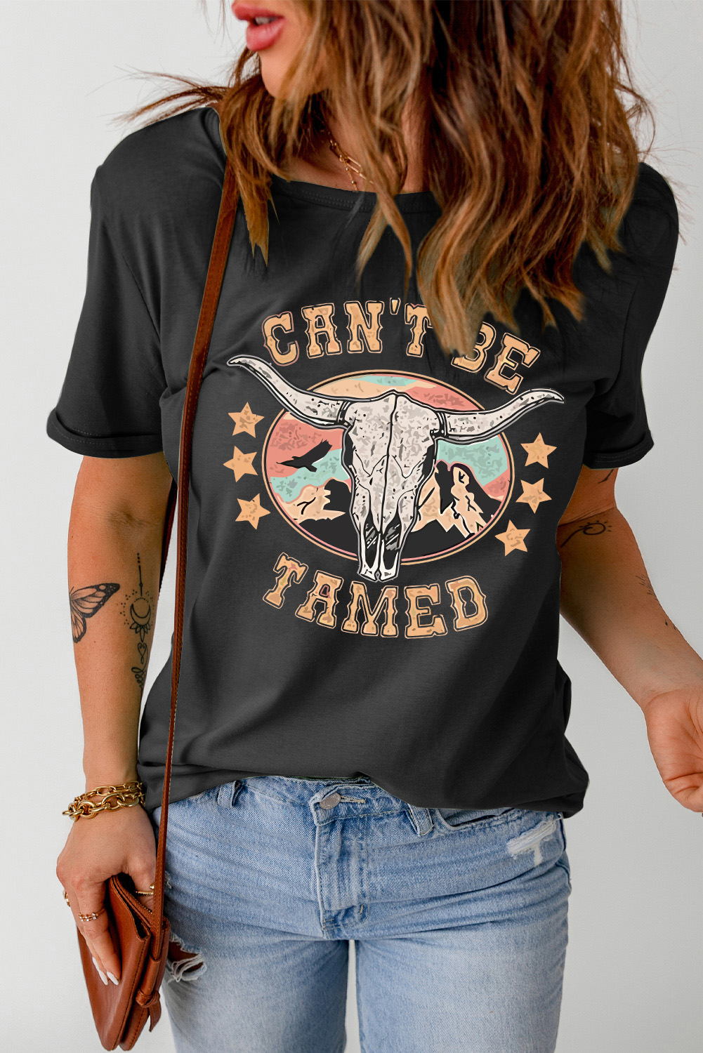 White Bull Skull American Flag Graphic Tee - loveforevers