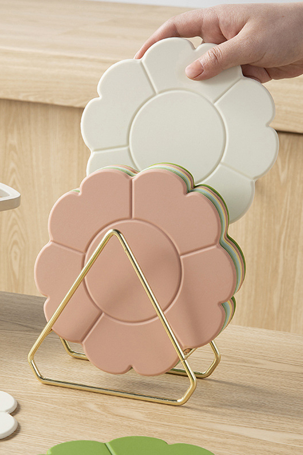 Apricot Pink Flower Shape Silica Gel Heat Insulate Placemat - loveforevers