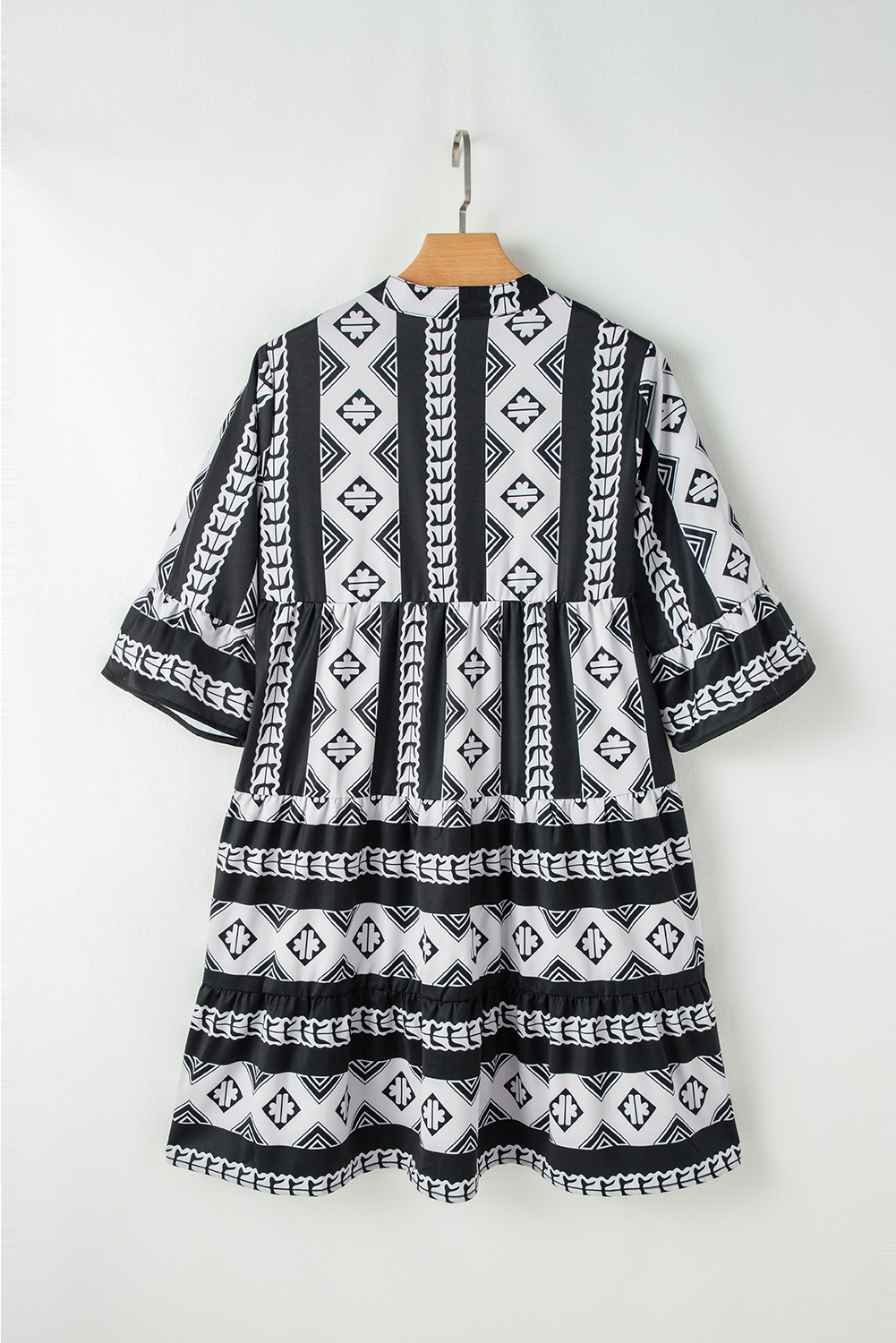 Black Geometric Print V Neck Ruffled Dress - loveforevers