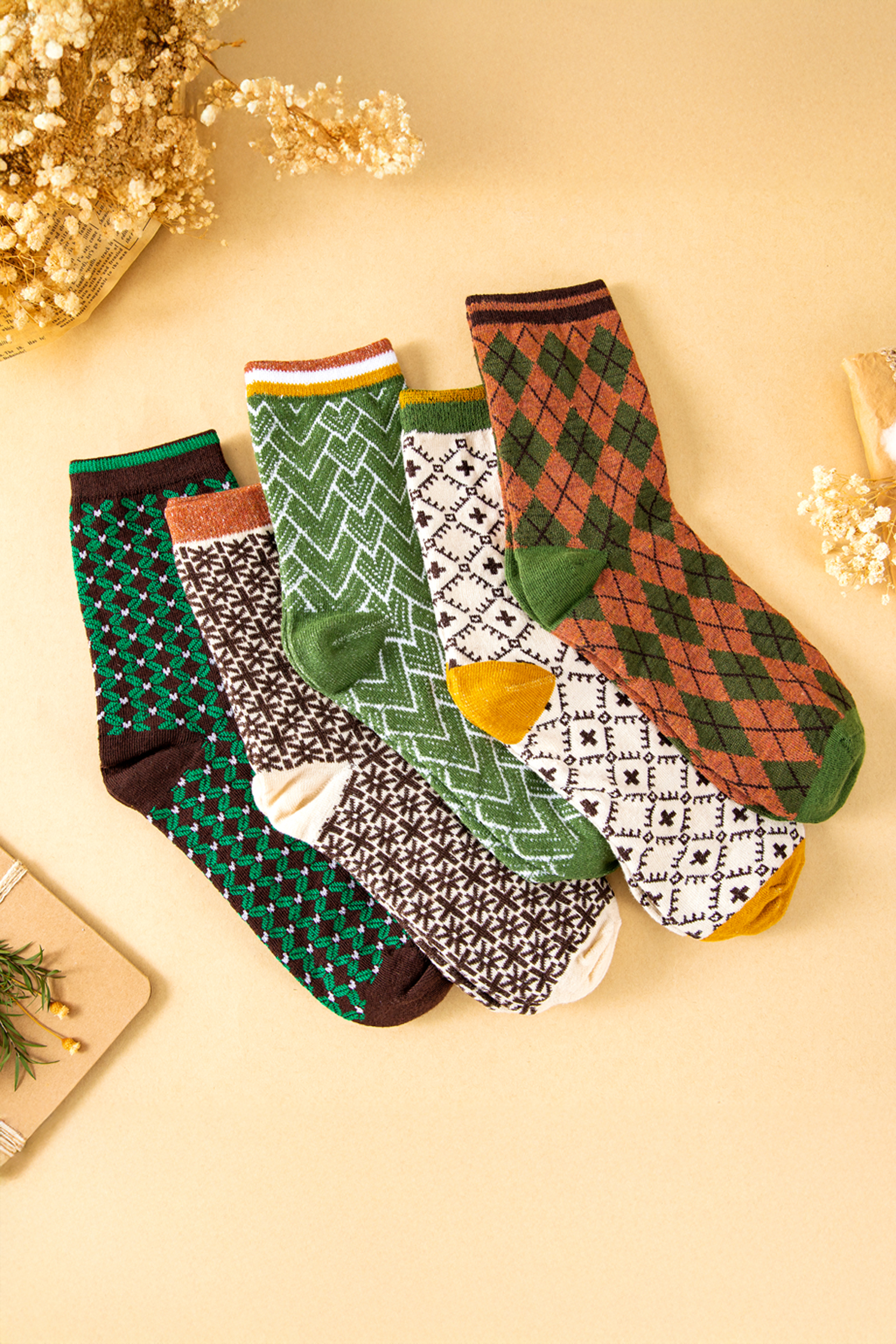 Guacamole Green 5 Pairs Retro Geometric Pattern Combed Cotton Socks Set - loveforevers