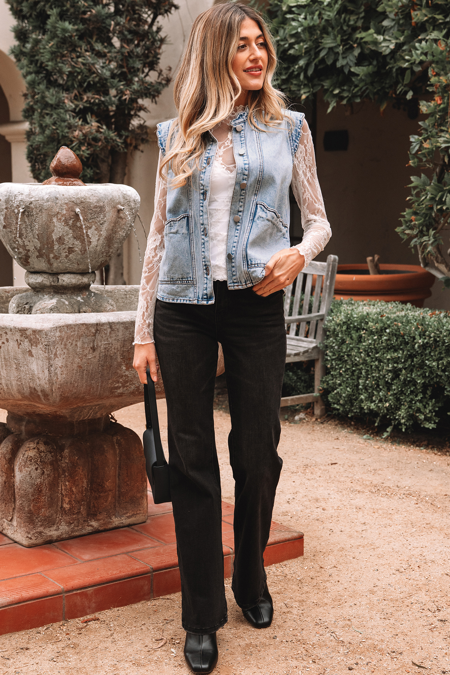 Beau Blue Scalloped Trim Patch Pocket Button Front Denim Vest - loveforevers