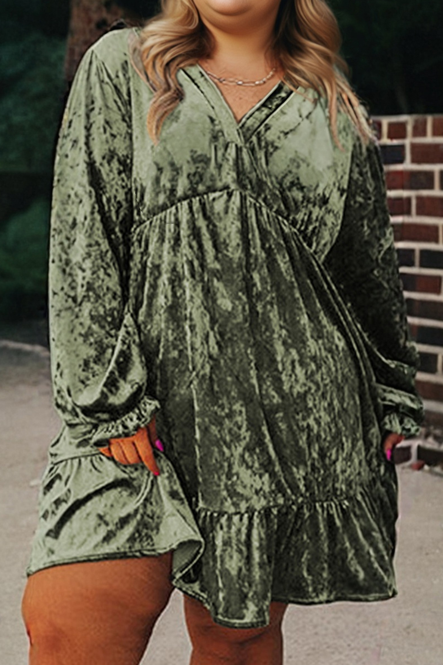 Jungle Green Plus Size Velvet Babydoll Mini Dress with Puff Sleeve - loveforevers