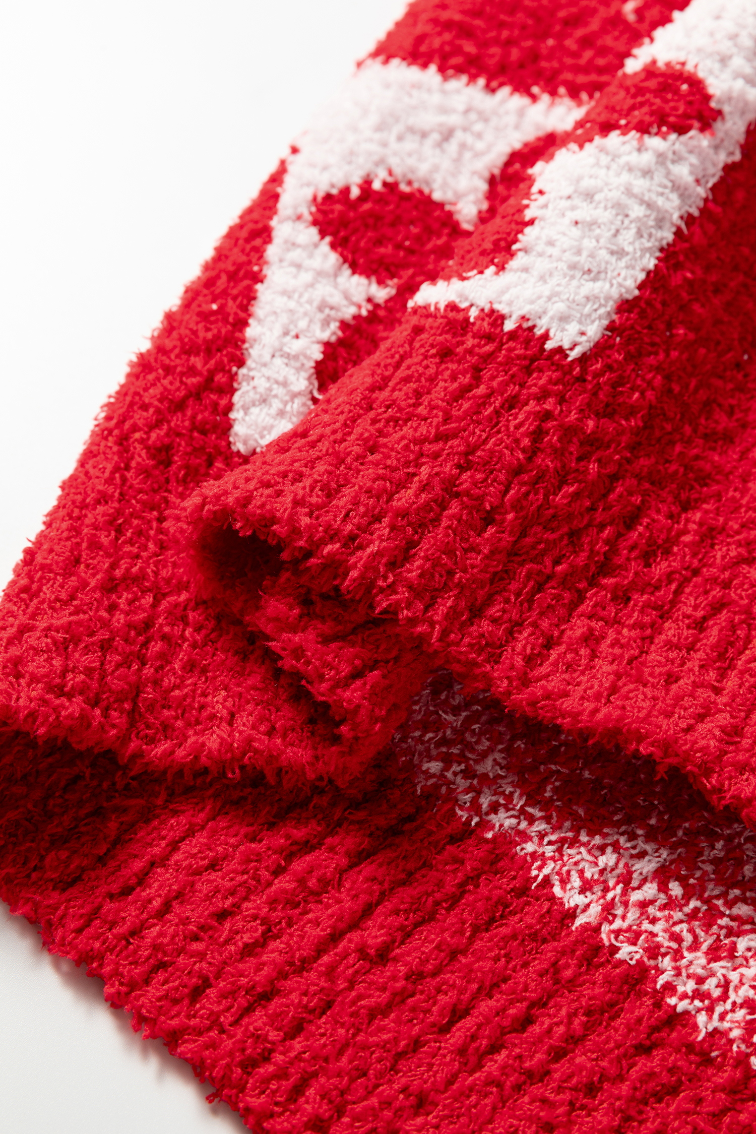 Fiery Red V Neck Flower Heart Detail Checkered Knit Loose Sweater - loveforevers