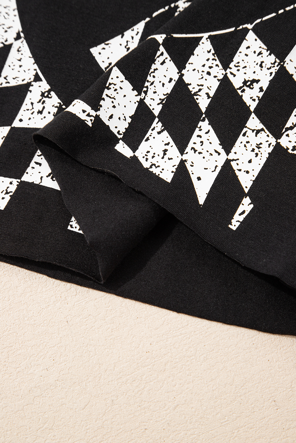 Black Checkerboard Peace Sign Printed Round Neck T Shirt - loveforevers