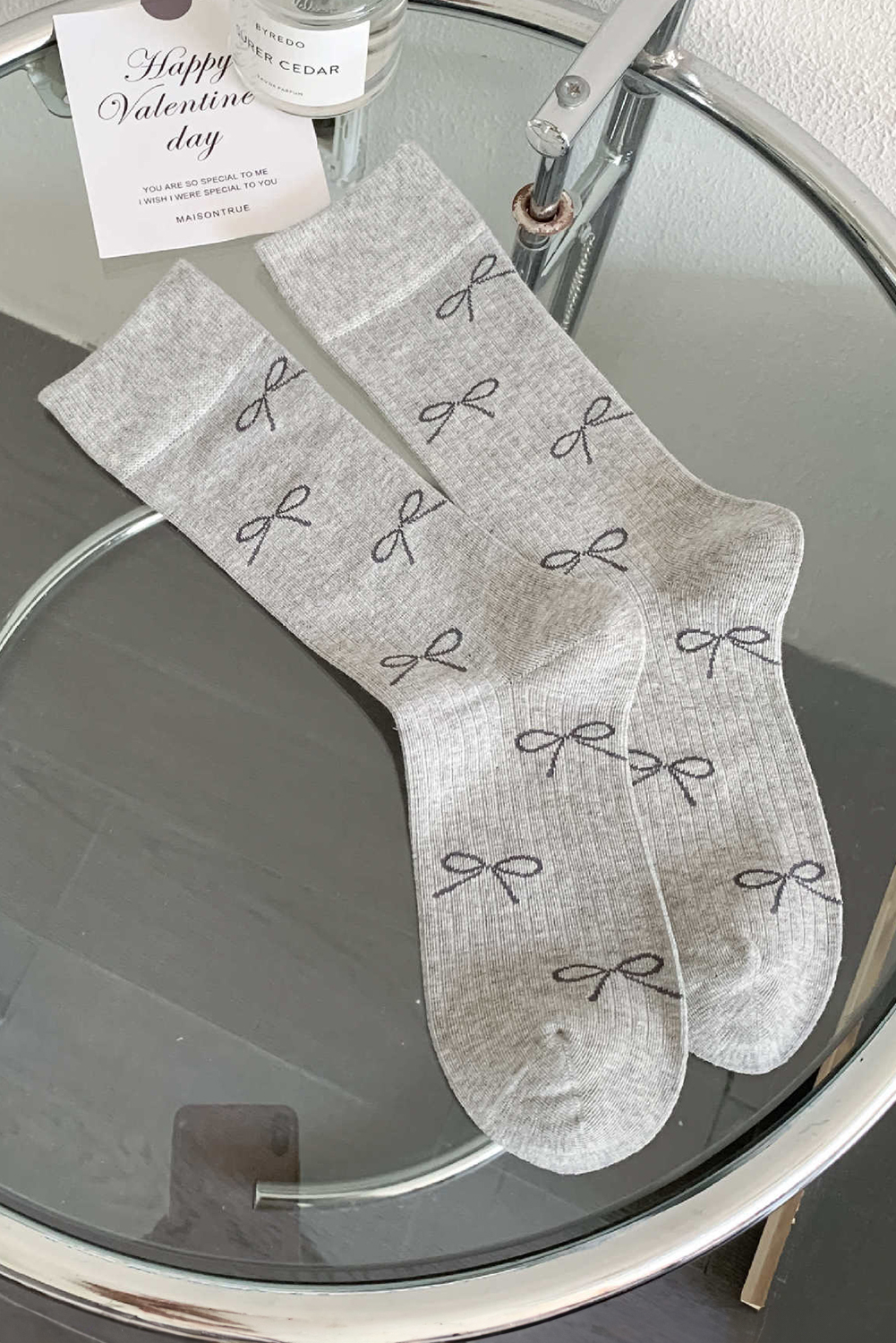 White Bow Knot Print Ribbed Crew Socks - loveforevers