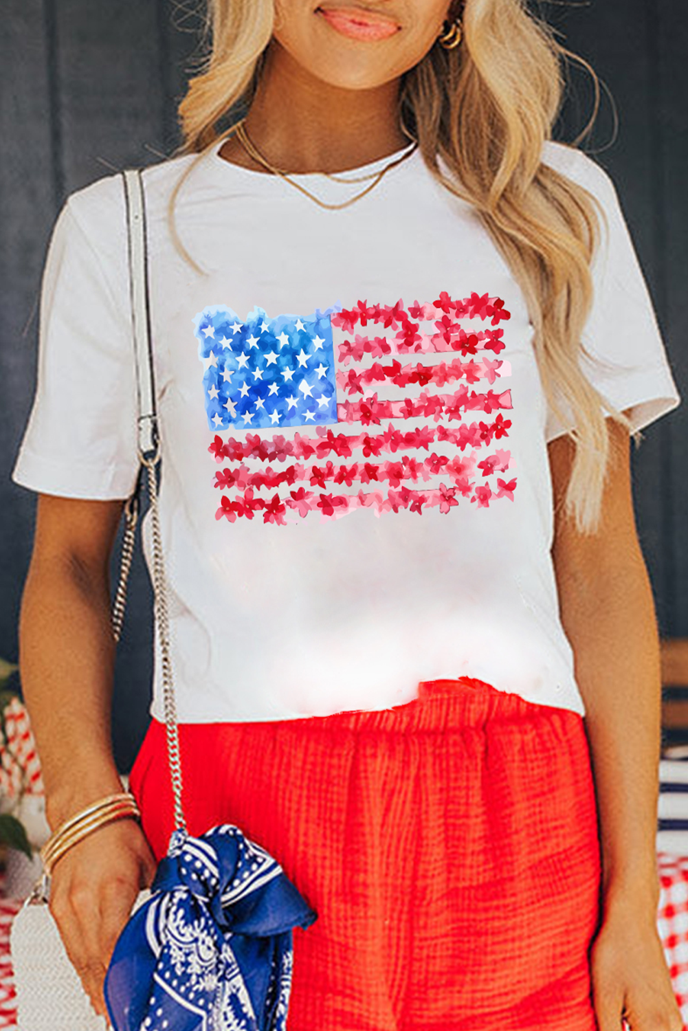 White Flag Graphic Crew Neck Tee - loveforevers