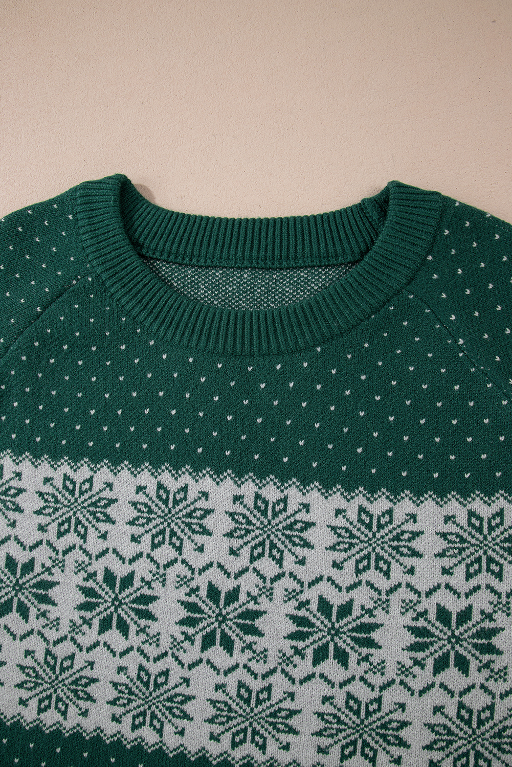 Green Christmas Snowflake Dotted Print Round Neck Sweater - loveforevers