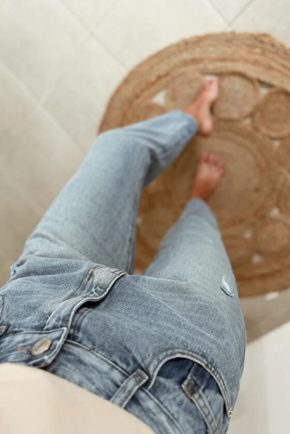 Beau Blue Slightly Distressed Ankle-length Straight Jeans - loveforevers