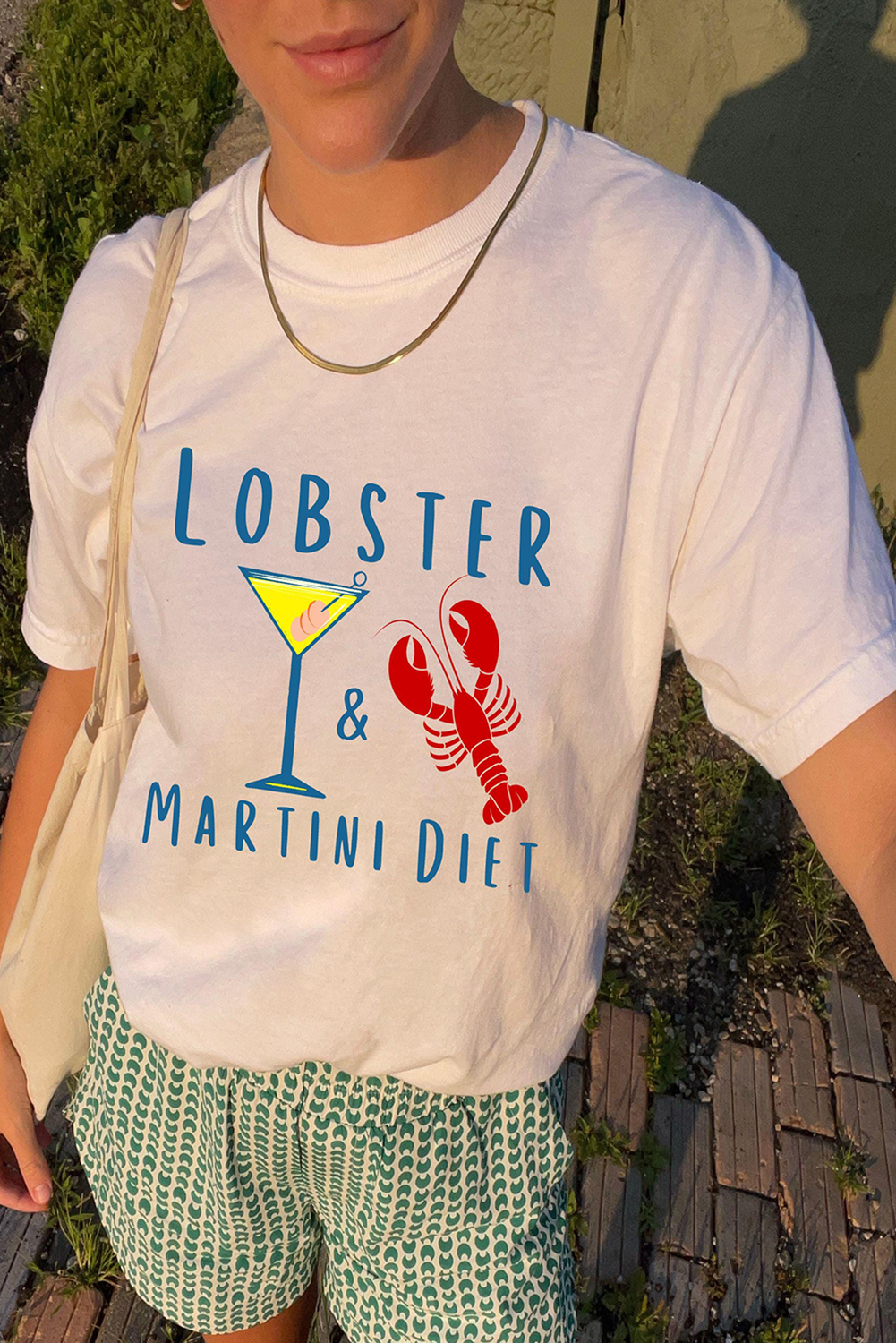 White LOBSTER MARTINI DIET Cocktail & Crawfish Print T Shirt - loveforevers