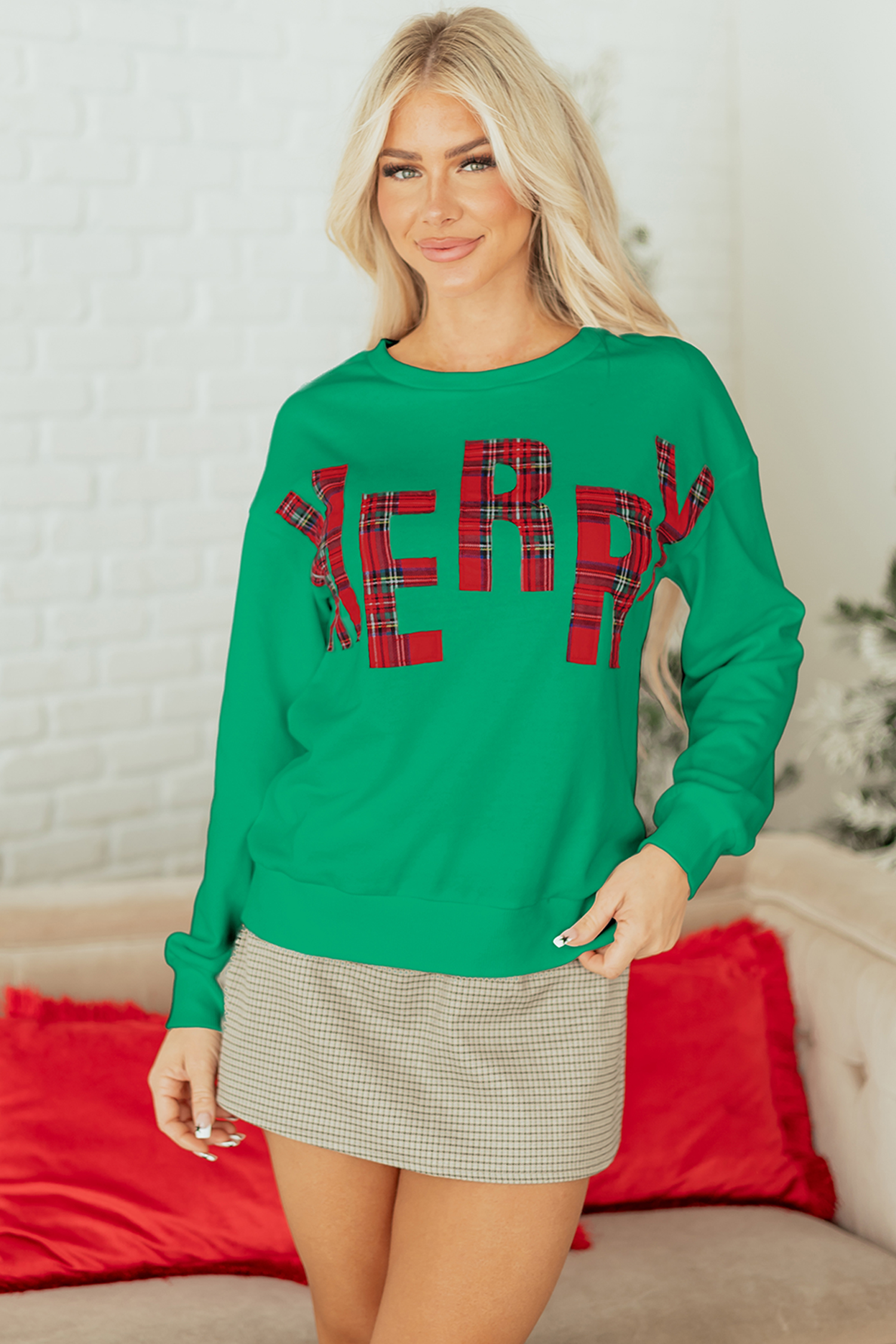 White Plaid MERRY Christmas Vacation Sweatshirt - loveforevers