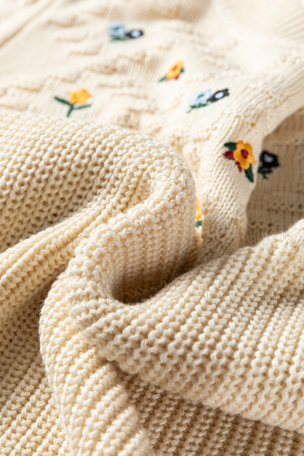 Jet Stream Mixed Texture Knit Flower Embroidered Detail Casual Sweater - loveforevers
