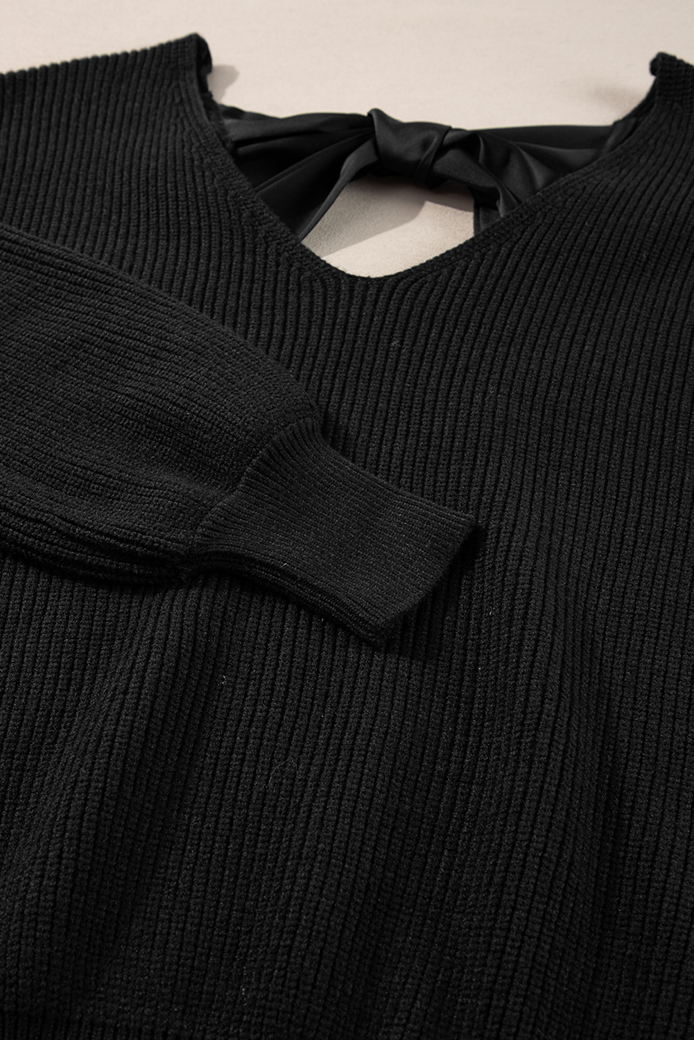 Racing Red Lantern Sleeve V Neck Knot Back Sweater - loveforevers