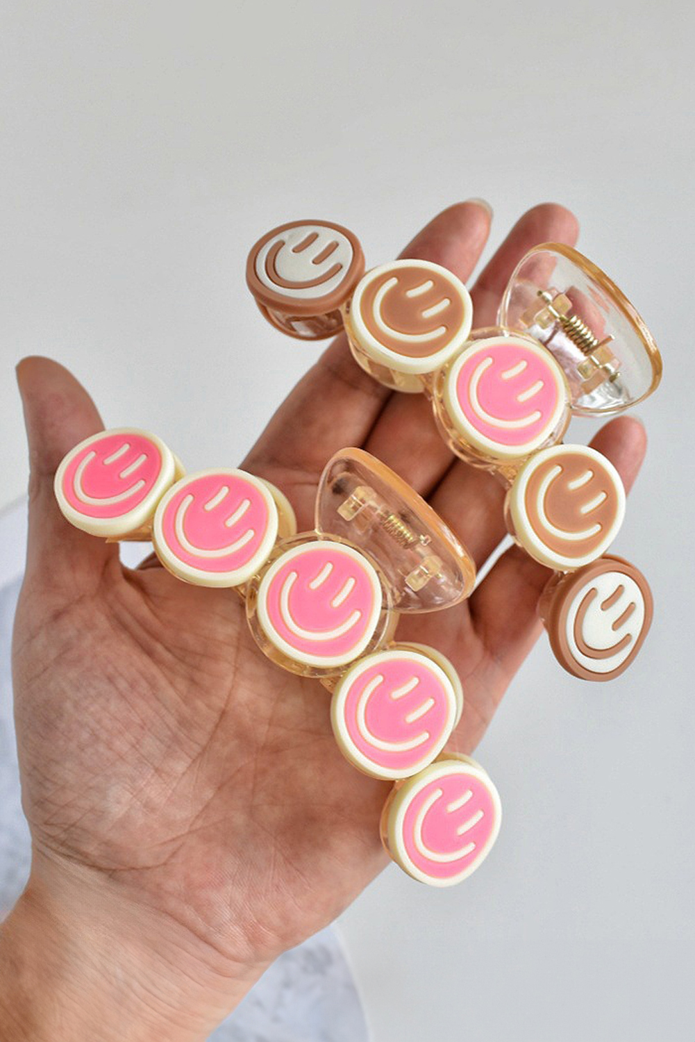 Parchment Little Smiley Face 90s Vibes Hair Claw Clip - loveforevers