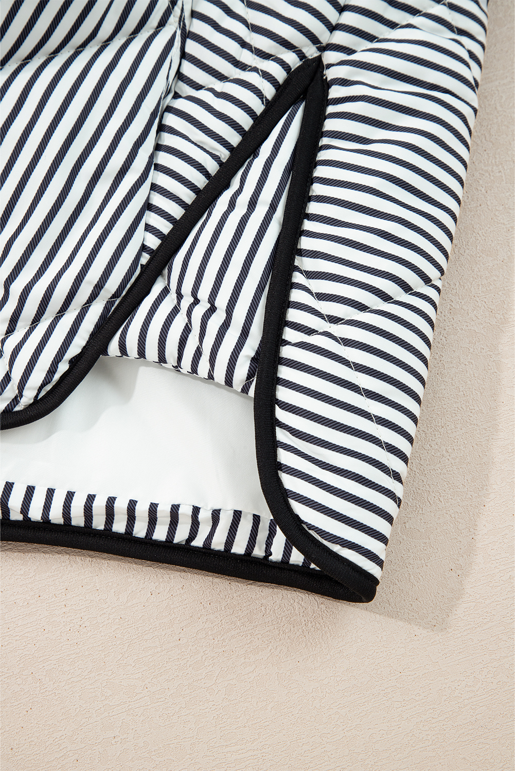 Black Stripe Contrast Trim Snap Button Collared Winter Vest - loveforevers