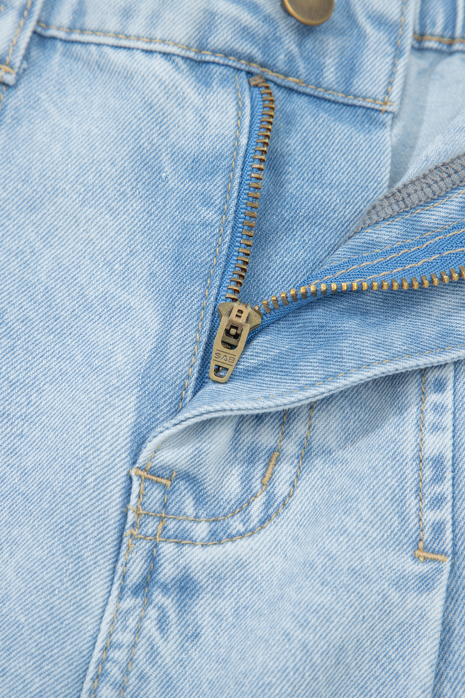 Beau Blue Studded Side Slit Leg Frayed Pocketed Wide Leg Jeans - loveforevers
