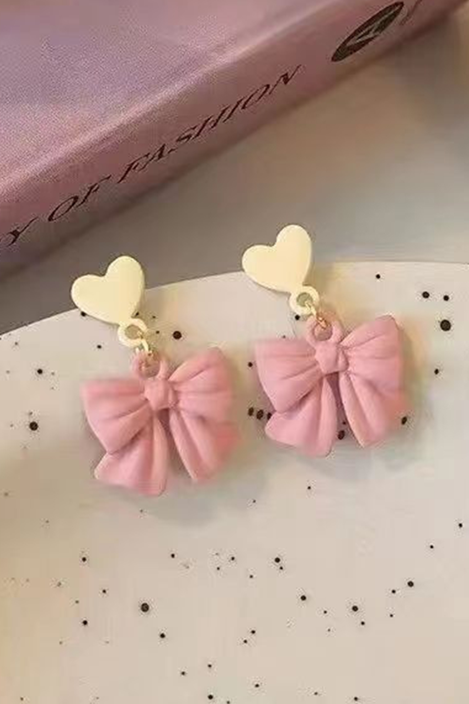 Pink Cute Bow Charm Contrasted Clip On Earrings - loveforevers