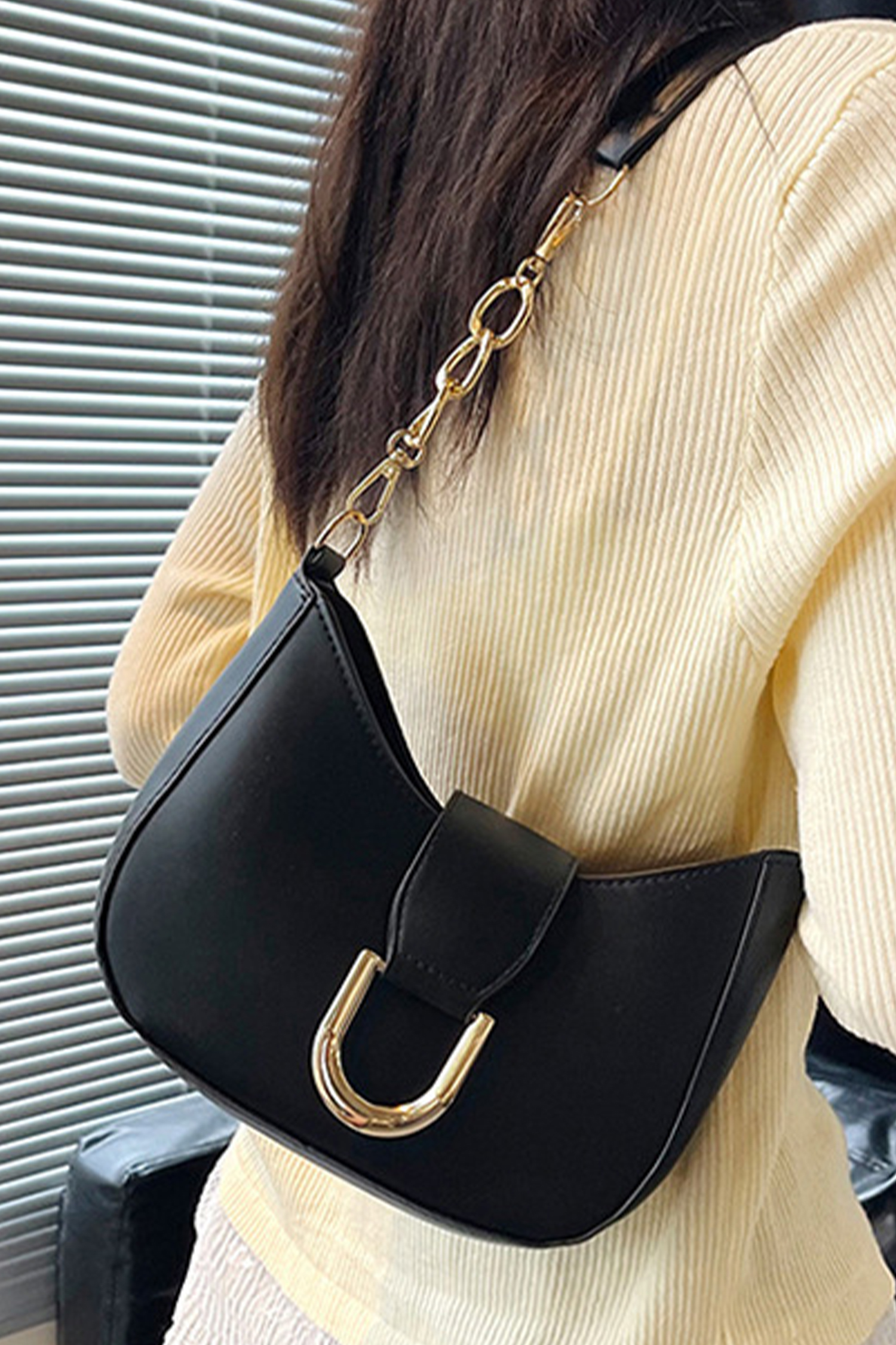 Black Gold Hardware PU Leather Single Shoulder Bag - loveforevers