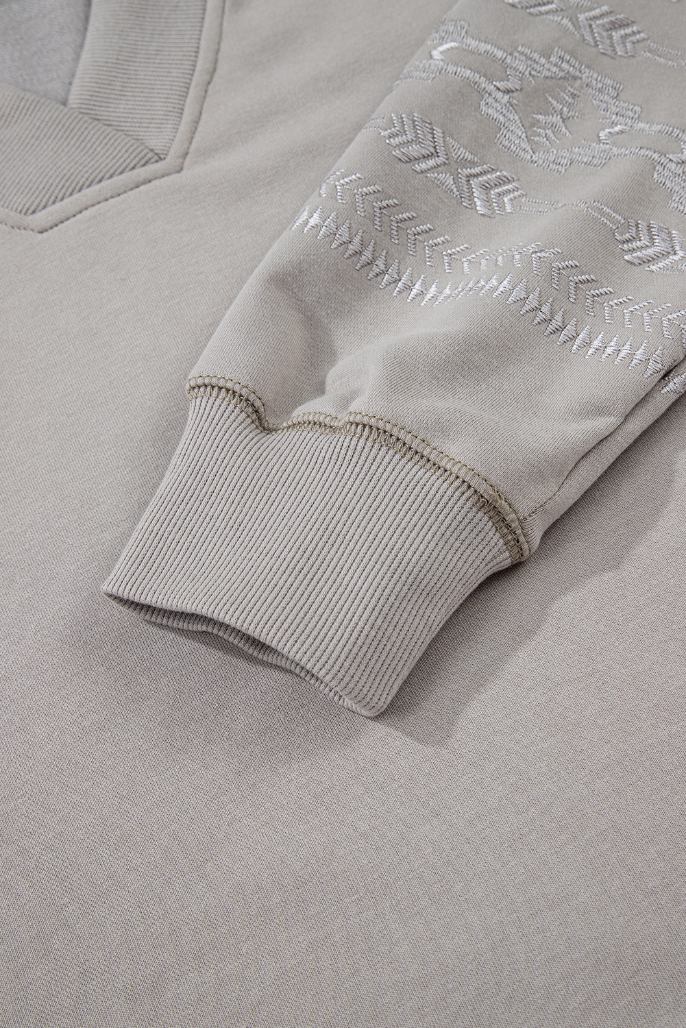 Parchment Aztec Embroidered Western V Neck Sweatshirt - loveforevers