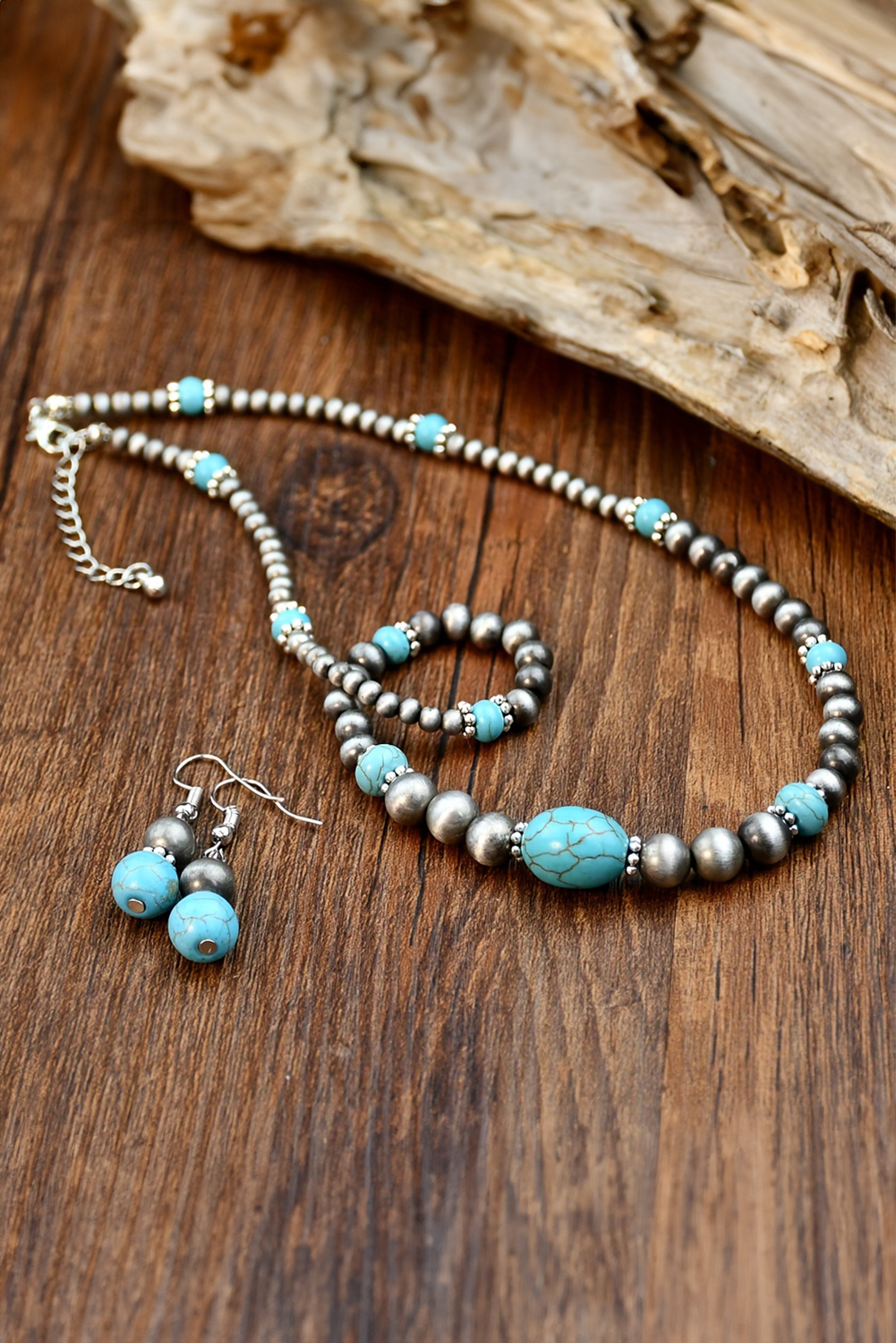 Silvery Western Turquoise Beaded Necklace and Earring Set - loveforevers