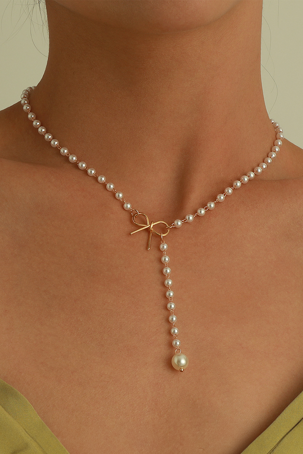 Gold Plated Bow Decor Pearl Chaining Necklace - loveforevers