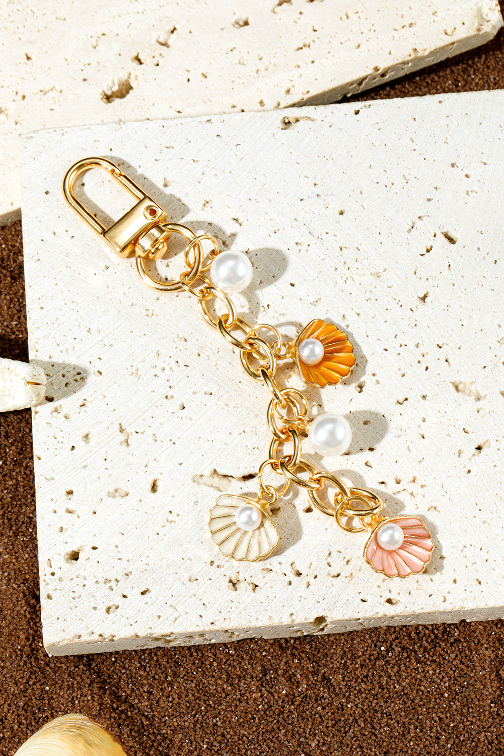 Gold Vacation Shell Pearl Chaining Keychain - loveforevers