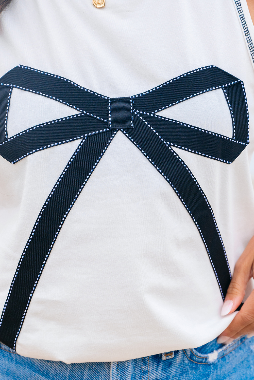 White Sweet Bow Stitching Trim Sleeveless Top - loveforevers