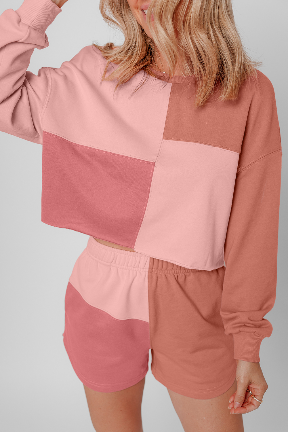 Peach Blossom Colorblock Patchwork Long Sleeve Shorts Outfit - loveforevers