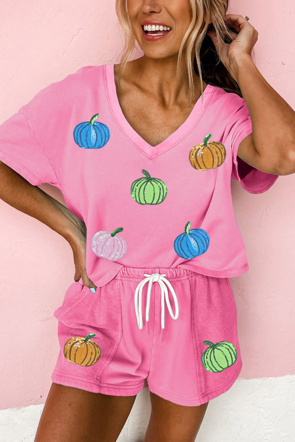 Bonbon Sequin Halloween Pumpkin Pattern V Neck Tee and Drawstring Bottoms Casual Short Set - loveforevers