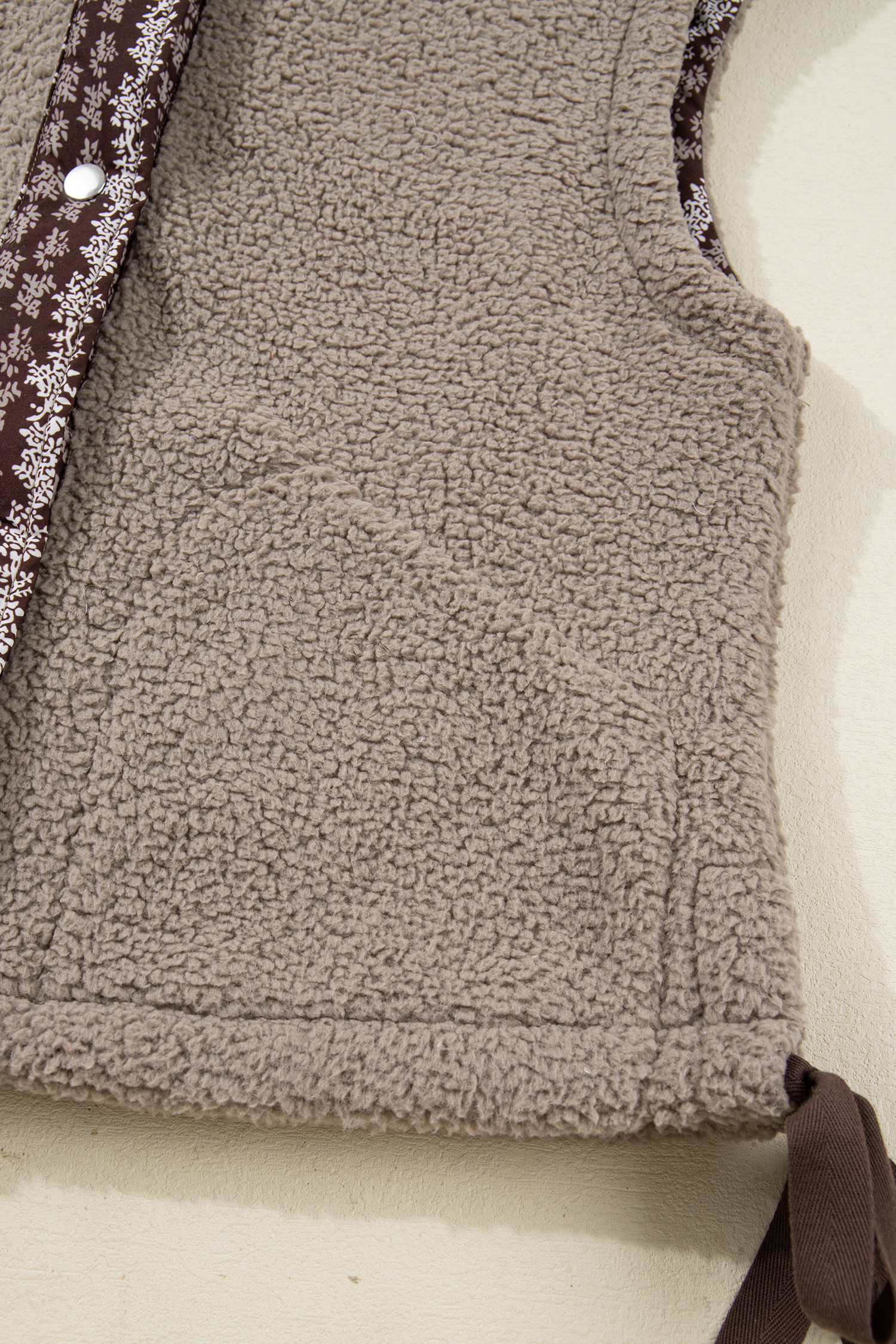 Goat Side Bows Sherpa Fleece Vest - loveforevers