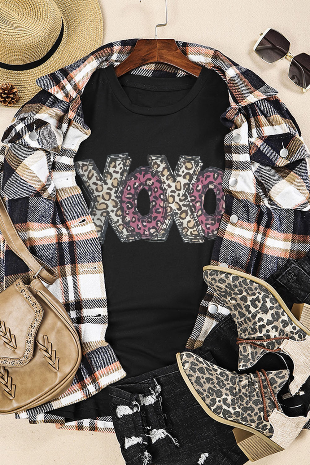 Black Leopard XOXO Print T Shirt - loveforevers
