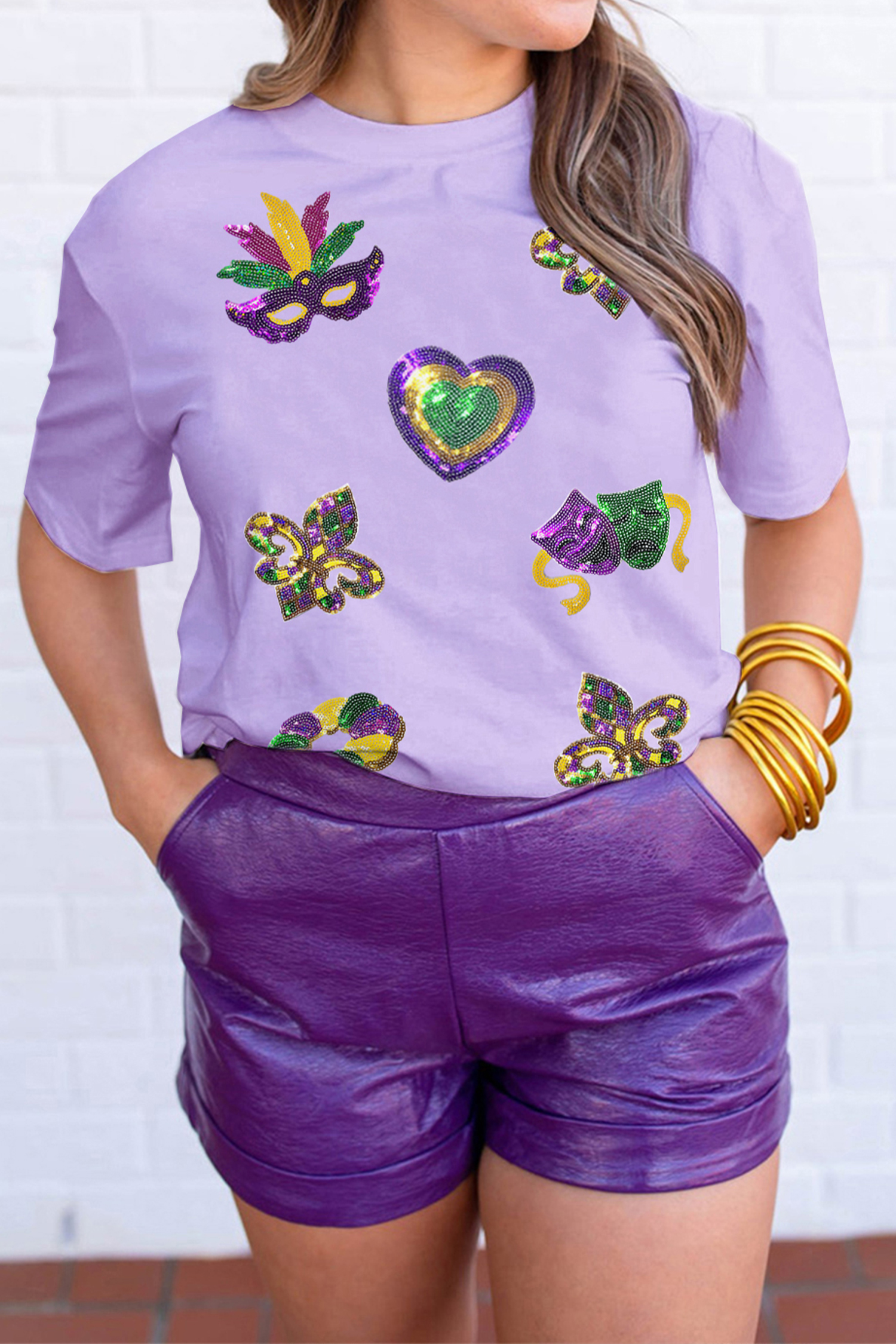 White Sequined Mardi Gras Symbolic Pattern Casual Tee - loveforevers