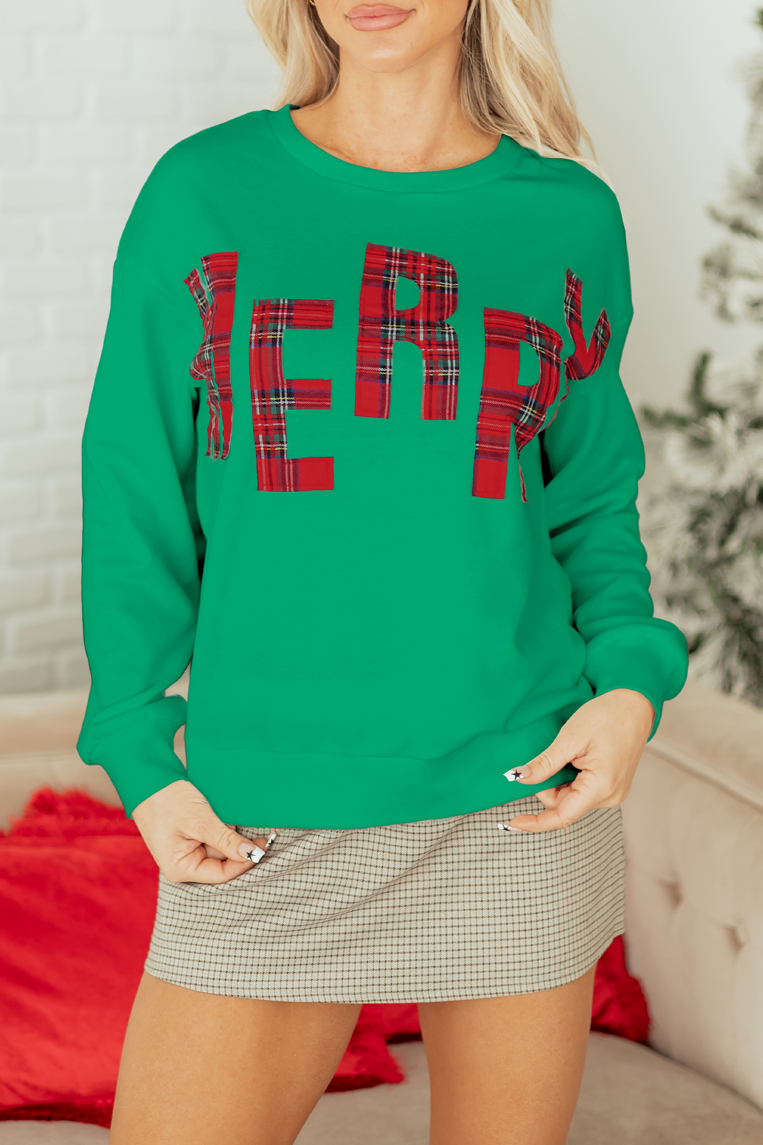 White Plaid MERRY Christmas Vacation Sweatshirt - loveforevers