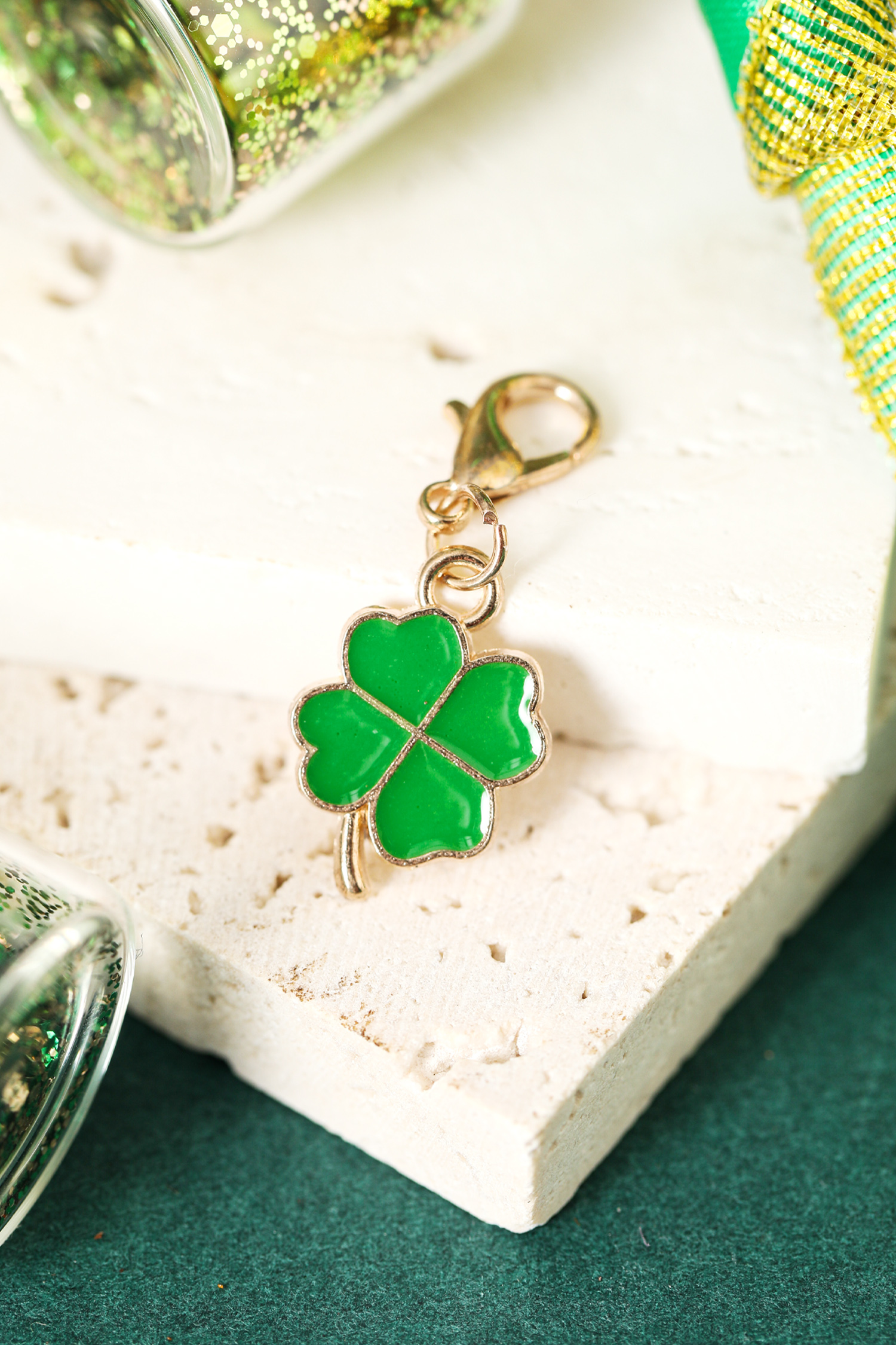 Green Enamel Lucky Clover Key Buckle St Patricks Day Lobster Clasp Pendant - loveforevers
