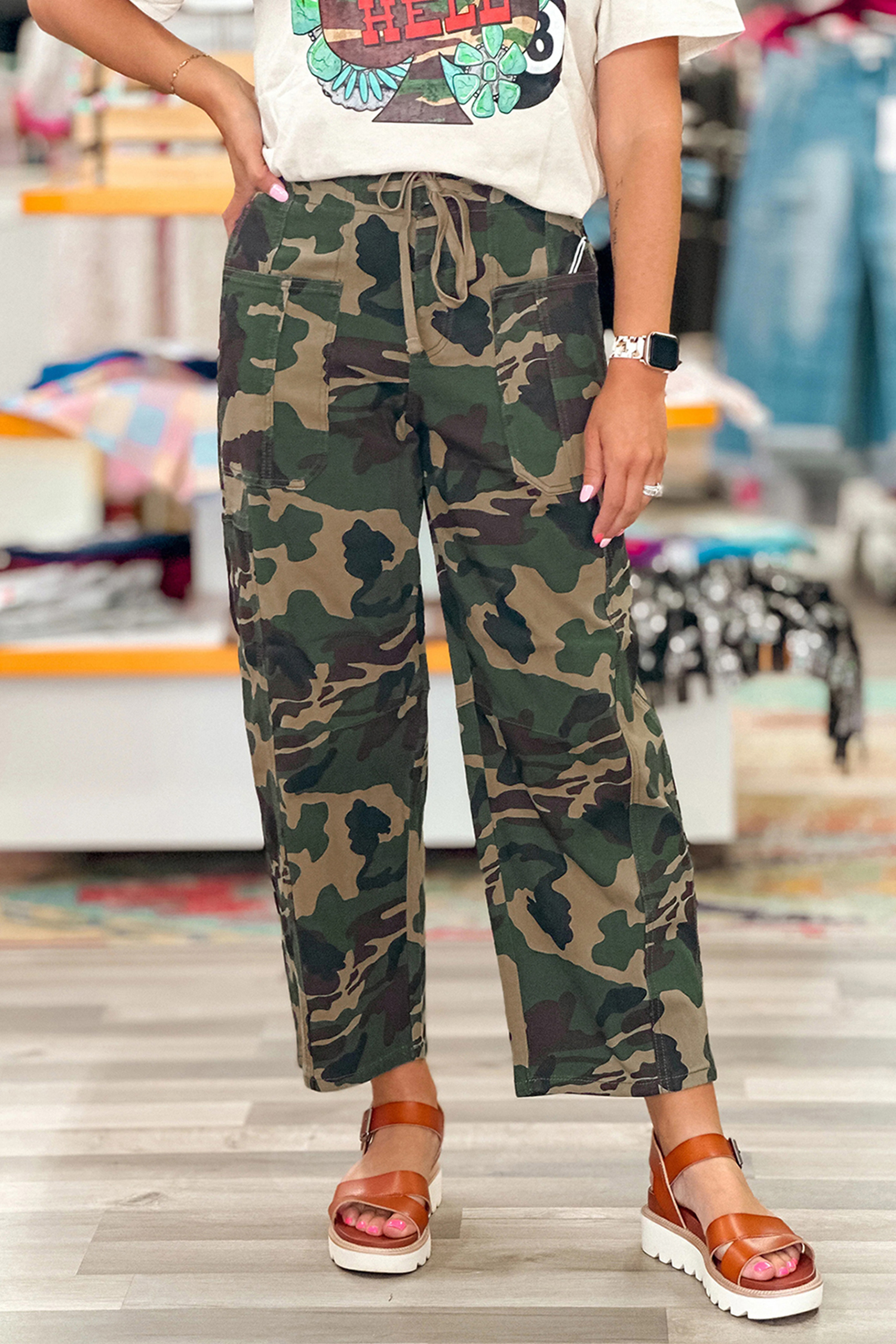 Green Camouflage Print Drawstring Patch Pocket Barrel Jeans - loveforevers