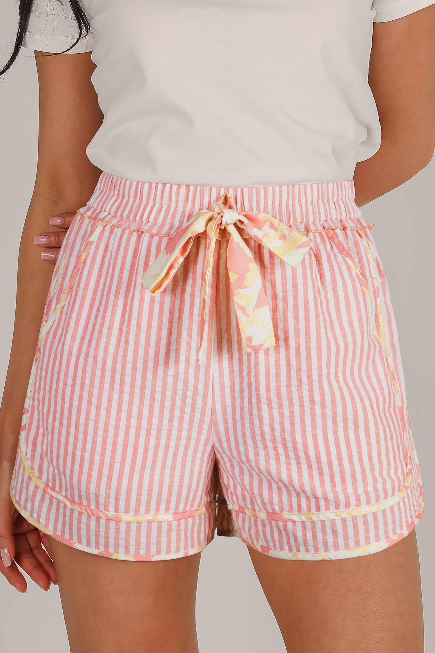 Light Pink Floral Trim Ribbon Knot Striped Casual Shorts - loveforevers