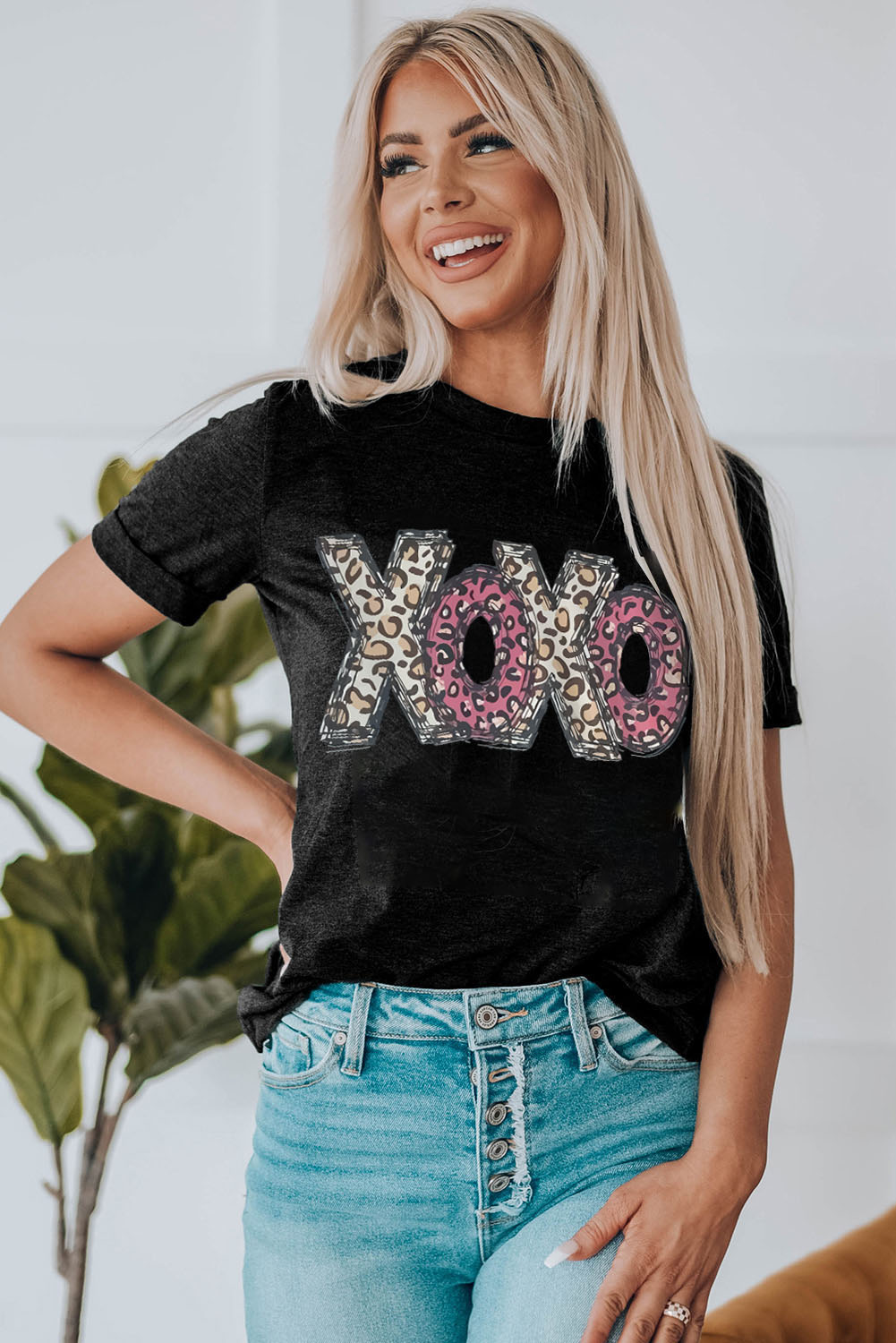 Black Leopard XOXO Print T Shirt - loveforevers