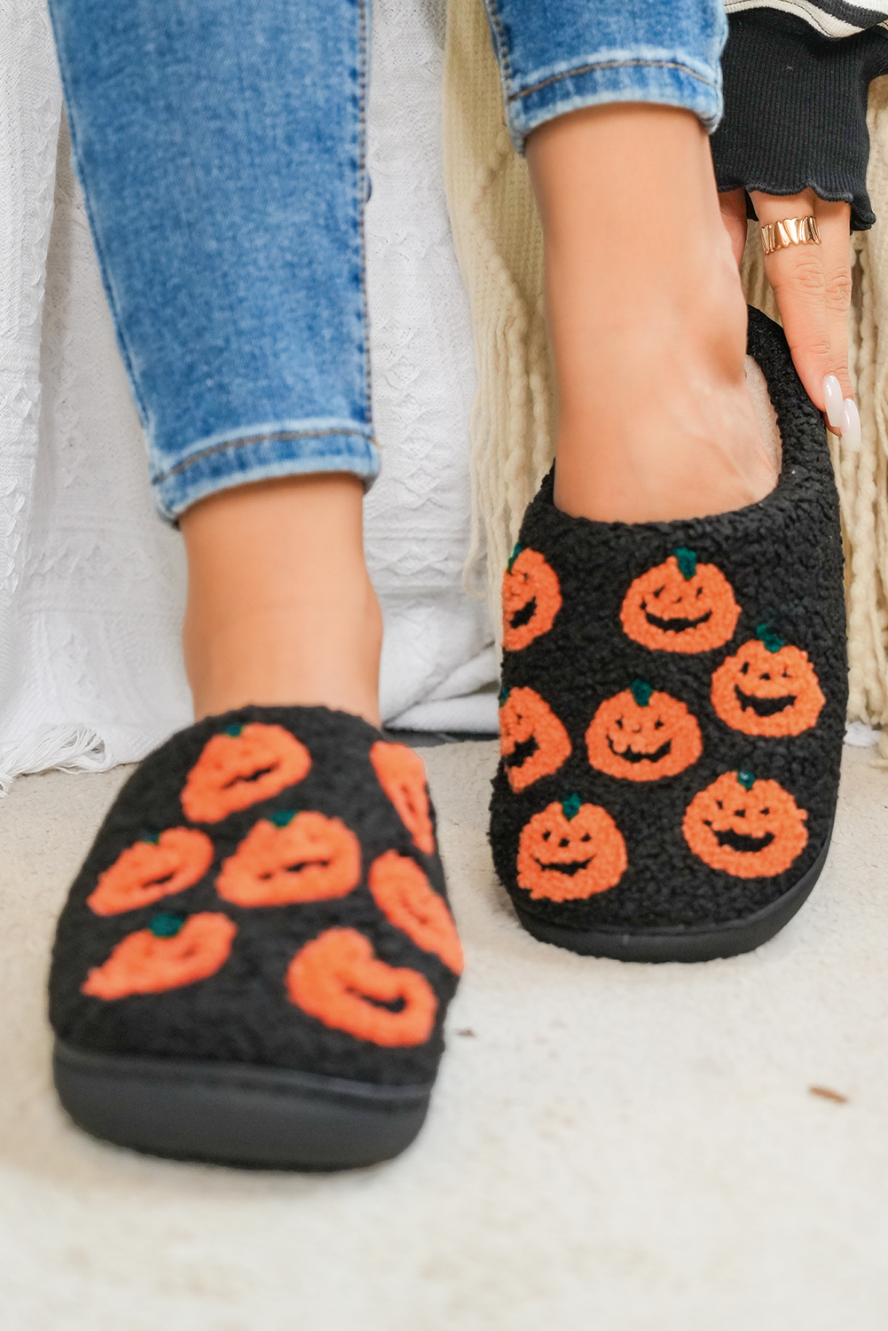 Black Halloween Pumpkin Plush Home Slippers - loveforevers