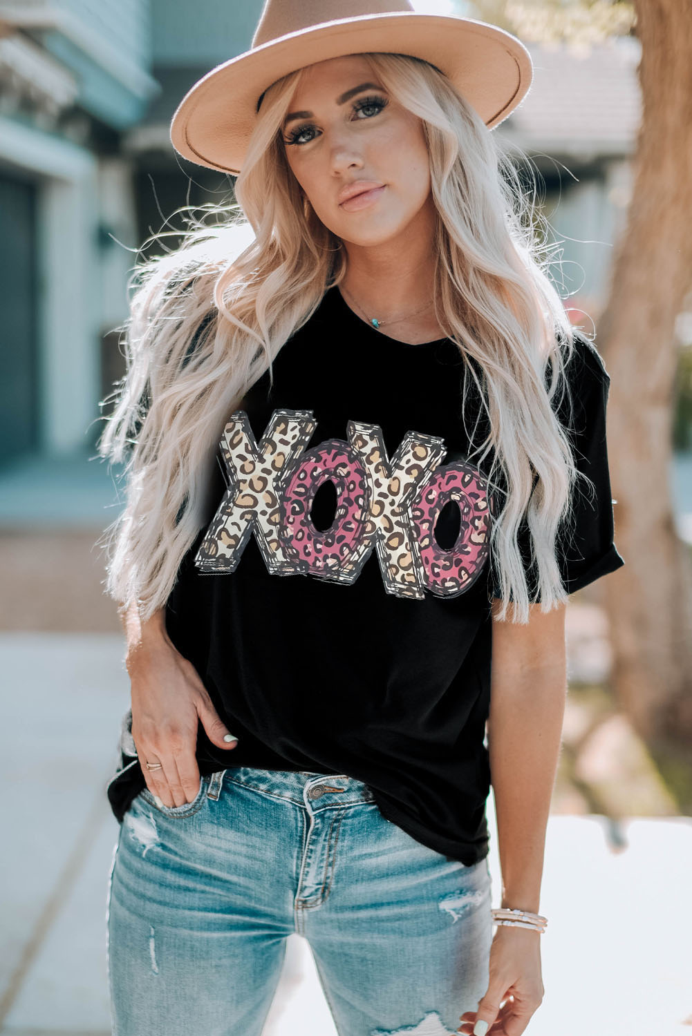 Black Leopard XOXO Print T Shirt - loveforevers