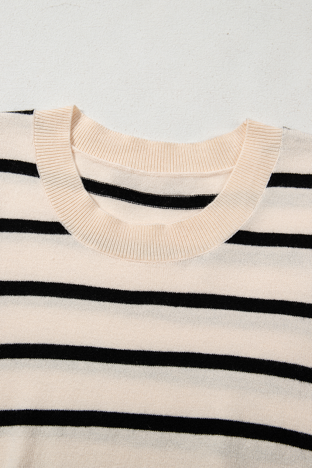 Blue Stripe Ribbed Trim Round Neck Bubble Sleeve Knitted Top - loveforevers