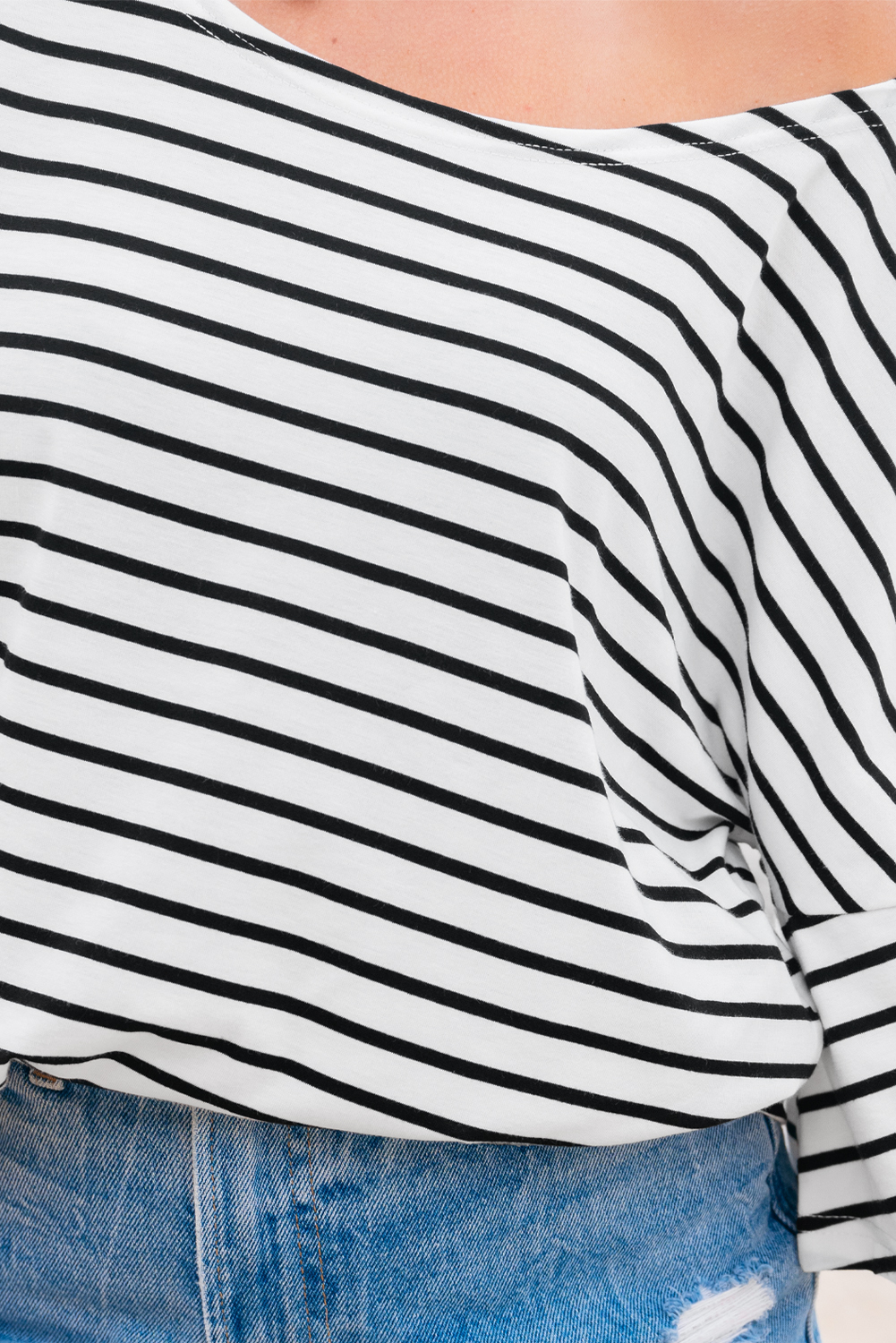Black Stripe Half Sleeve Scoop Neck Loose Top - loveforevers
