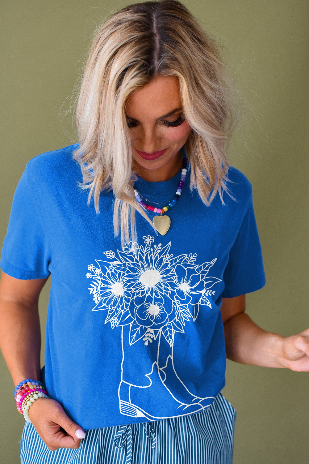 Blue Sunflower Boots Graphic Western Fashion T Shirt - loveforevers