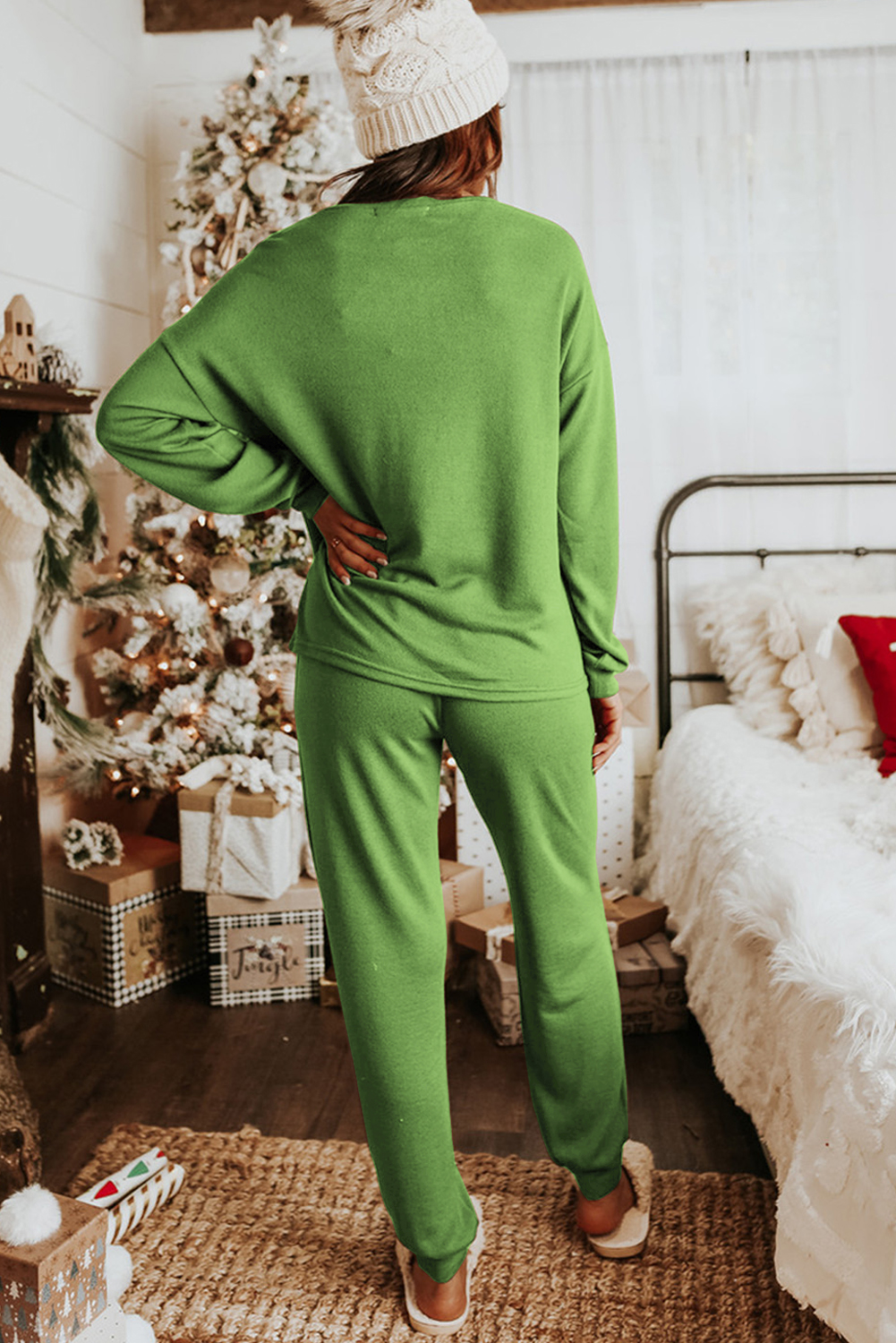 Spinach Green Long Sleeve Pullover and Jogger Pants Lounge Set - loveforevers